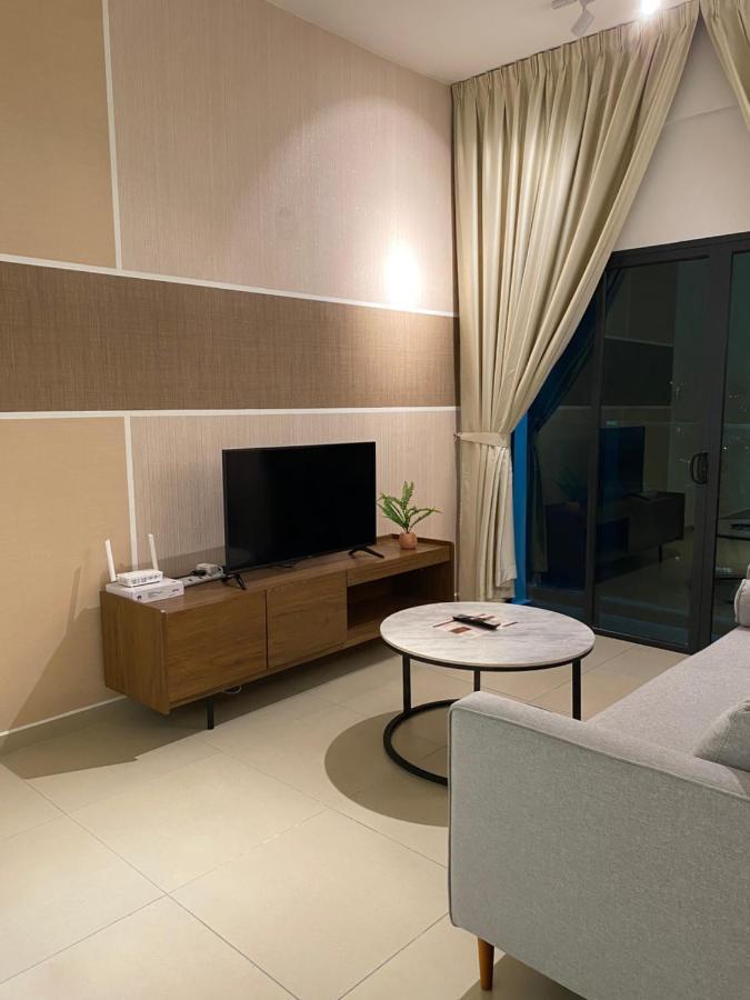Reizz Residence By Leo Suites Kuala Lumpur Exterior foto